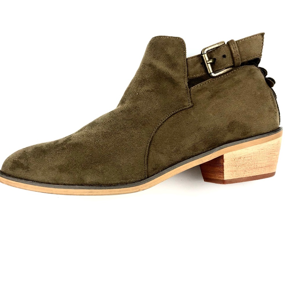Avanti Womens Faux Suede Sage Zoey Booties Sz 8